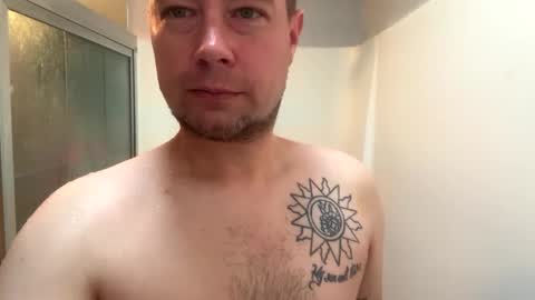 DaddyCam33 online show from October 9, 3:43 pm