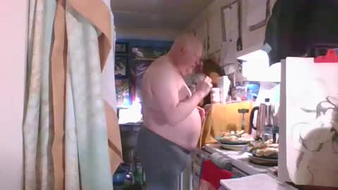 Snapshot of daddycubbyhubby chatting on March 13, 2:56 pm Daddy online show from March 13, 2:56 pm