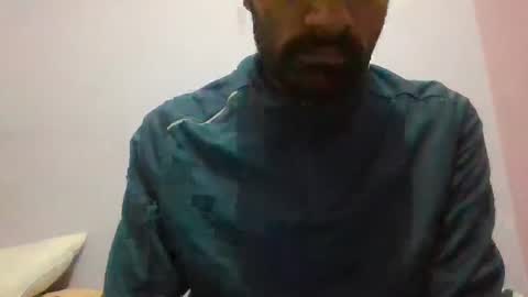 Snapshot of daddydick183 chatting on December 10, 12:27 pm daddydick183 online show from December 10, 12:27 pm