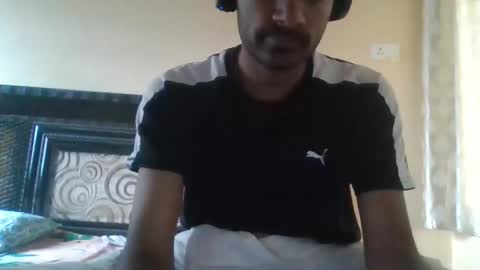 Snapshot of daddydick183 chatting on November 19, 4:34 am daddydick183 online show from November 19, 4:34 am