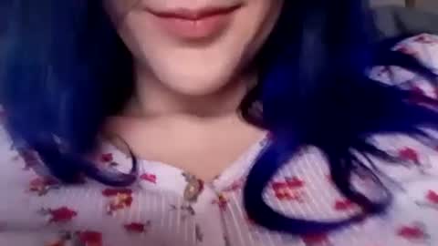 Caroline online show from October 12, 11:42 am