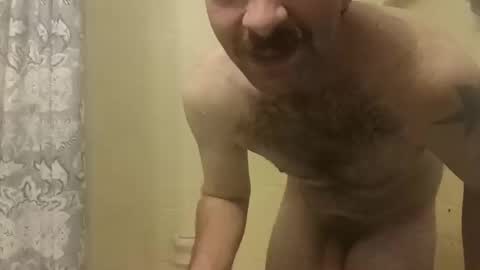 Snapshot of daddymill98 chatting on November 8, 3:39 am daddymill98 online show from November 8, 3:39 am