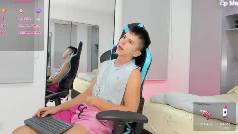 Snapshot of daddyrich4u chatting on September 27, 10:48 pm daddyrich4u online show from September 27, 10:48 pm