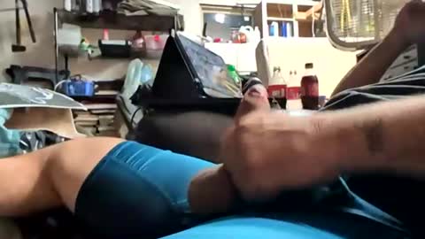 Snapshot of daddys_belthand chatting on July 18, 11:36 am daddys_belthand online show from July 18, 11:36 am
