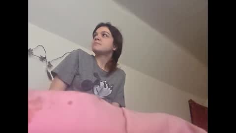 fairylee21 online show from December 14, 9:30 pm