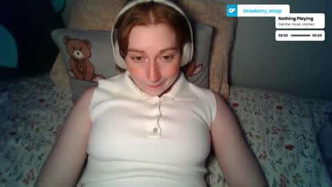 Snapshot of daddysdollhouse chatting on January 9, 1:19 am Saoirse online show from January 9, 1:19 am