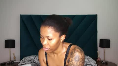 daddyslittleebony online show from June 23, 11:41 am