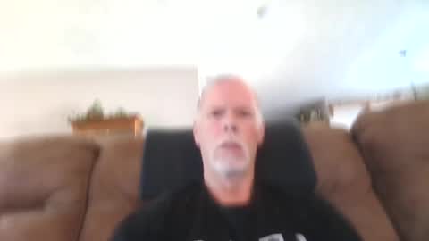 Snapshot of daddysmk chatting on December 7, 5:09 pm daddysmk online show from December 7, 5:09 pm