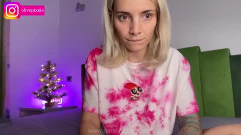 daddyspixxie online show from December 10, 10:47 pm