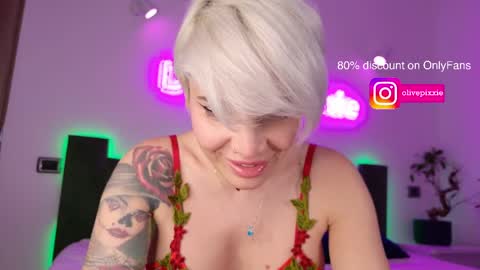 daddyspixxie online show from April 15, 5:31 pm