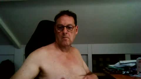 Dannyspoenk online show from July 31, 11:20 am