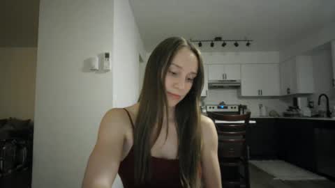 Snapshot of daddysssgoodgirl chatting on September 27, 6:07 am daddys good girl online show from September 27, 6:07 am