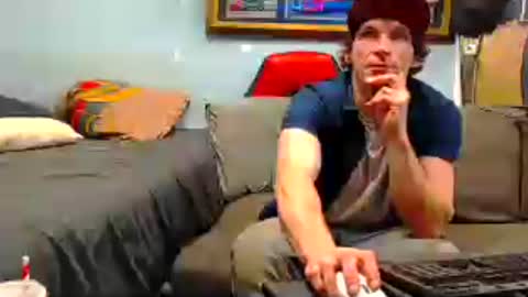 Snapshot of daddyteery chatting on July 24, 11:52 am daddyteery online show from July 24, 11:52 am