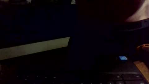 Snapshot of daddywhite88 chatting on December 14, 11:59 am daddywhite88 online show from December 14, 11:59 am