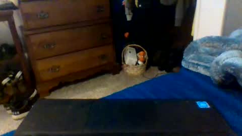 Snapshot of daddywhite88 chatting on April 9, 4:56 am daddywhite88 online show from April 9, 4:56 am