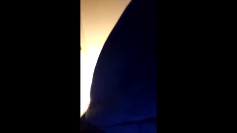 Snapshot of daddyyankeeny chatting on December 17, 5:07 am daddyyankeeny online show from December 17, 5:07 am