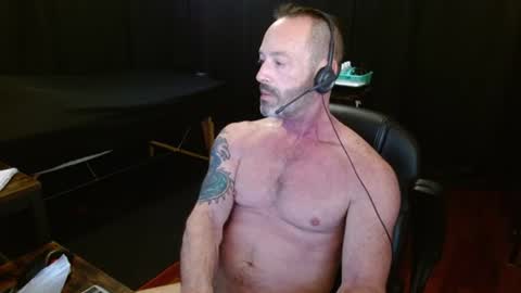 Call me Dad or Hound online show from June 15, 10:34 pm