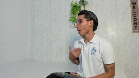 ALLAN online show from May 22, 11:38 am