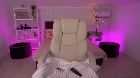 Snapshot of daenerys_daen chatting on May 29, 2:37 pm daenerys_daen online show from May 29, 2:37 pm