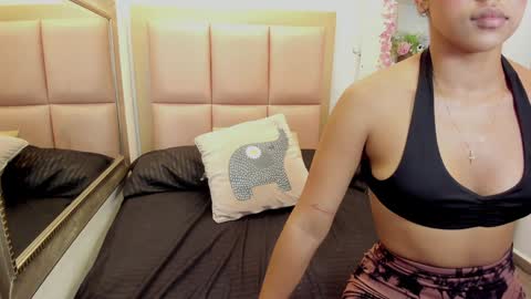Lesly online show from December 4, 10:24 am