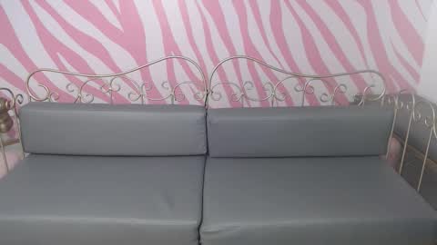 Snapshot of daffne_evans chatting on December 15, 8:35 pm daffne evans online show from December 15, 8:35 pm