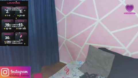 Snapshot of dafna_and_kris chatting on June 3, 2:14 am dafna and kris online show from June 3, 2:14 am