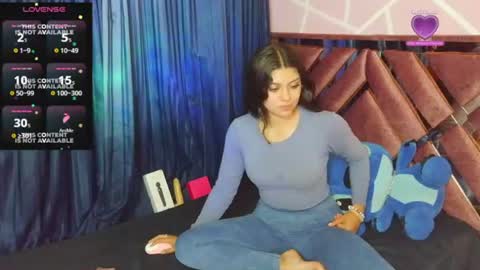 Snapshot of dafna_and_kris chatting on July 5, 1:34 am dafna and kris online show from July 5, 1:34 am