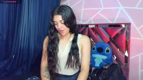 Snapshot of dafna_and_kris chatting on August 9, 1:51 am dafna and kris online show from August 9, 1:51 am