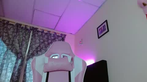 dafne_hot77 online show from September 30, 9:31 pm