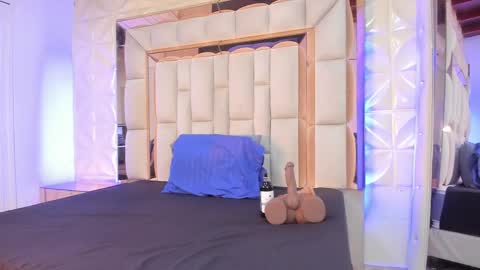 Dafnee online show from November 23, 12:27 pm