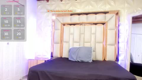 Snapshot of dafnee_adams chatting on February 26, 12:04 pm Dafnee online show from February 26, 12:04 pm