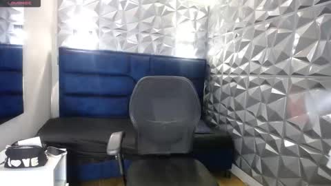 dafnee_e online show from September 10, 6:08 pm