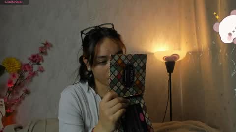 dafnemel online show from April 22, 8:43 pm