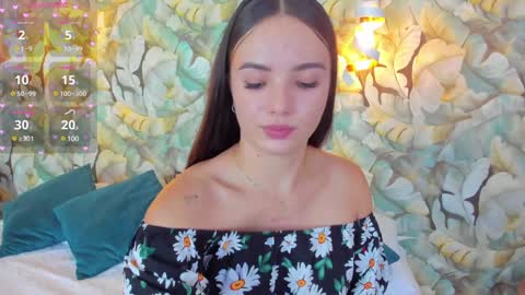 Dafne  online show from January 9, 7:50 pm