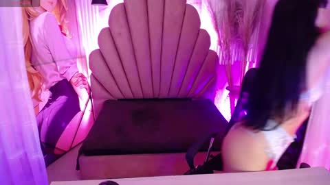 Dahiana and Mathew online show from March 27, 4:29 am