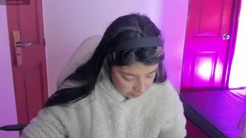 Snapshot of dahiana_dmour chatting on June 4, 12:33 pm Dahiana online show from June 4, 12:33 pm