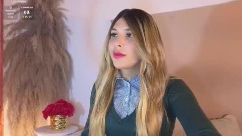 Dahiana online show from November 6, 10:32 pm