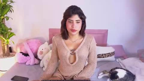 Dahiana online show from March 11, 10:38 pm