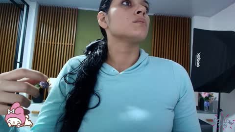  Dahiana  online show from January 12, 7:53 pm