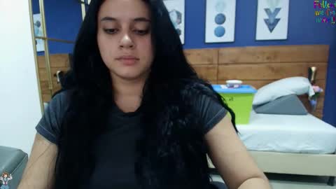  Dahiana  online show from November 1, 8:22 pm