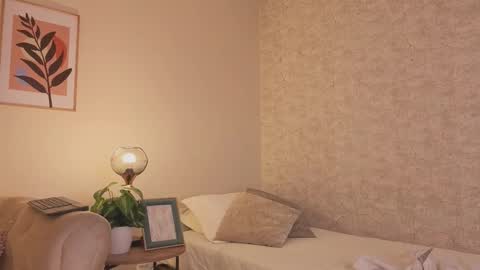 Dahiann Walcott online show from March 20, 7:08 pm