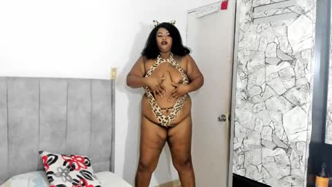 Snapshot of dahianajoss chatting on January 3, 7:07 pm Ebony Sex Dahian online show from January 3, 7:07 pm