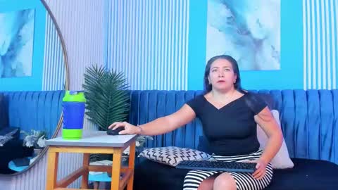 Snapshot of dahianeconnor chatting on March 2, 11:50 am Dahiane Connor online show from March 2, 11:50 am