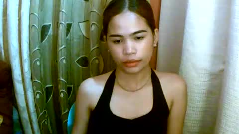 Snapshot of dahlia_123 chatting on December 2, 12:09 am Im Dahlia online show from December 2, 12:09 am