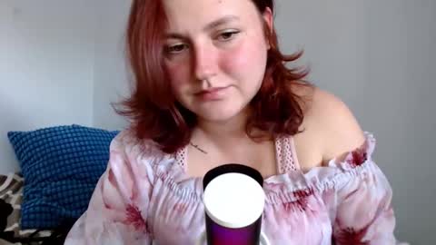 dahlia_midnight_ online show from September 22, 8:38 am