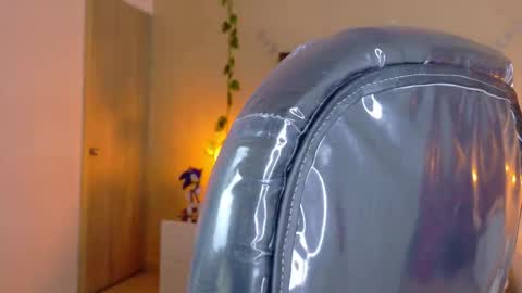 Snapshot of dahlia_rousse chatting on February 18, 7:26 am Dahlia online show from February 18, 7:26 am