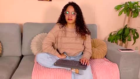 Dahli online show from May 6, 2:29 am