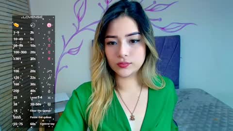 Dahlia online show from December 19, 1:18 pm