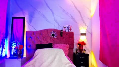 diosa dhaly online show from June 13, 10:18 pm