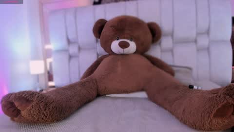 Daia Ortiz  online show from April 2, 3:59 am